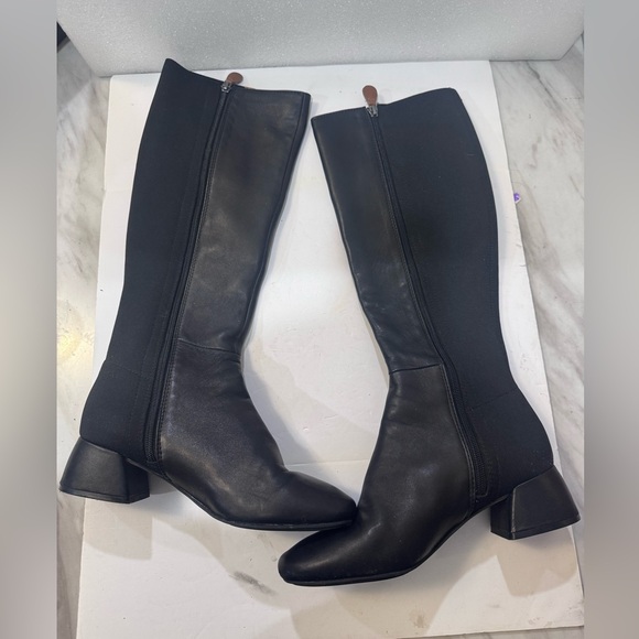 Super cute Black Knee-High Leather Boots - Picture 12 of 16